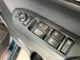 延長保証につきましてはお求めいただく車両によって保証料が異なりますので、当店スタッフまでお気軽にお問い合わせくださいませ。