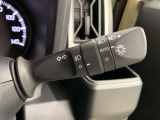 車外の明るさによって自動で点灯・消灯するオートライト