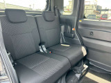 新品ナビもお車ご購入時にオプションで付けて頂けます♪様々な機能があり目的地までのルート案内等をしてくれますので道に迷うことなく目的地まで到着できます♪