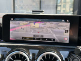 初年度登録から3年間は新車保証(メルセデスケア)を継承して、ご利用になれます。メルセデスケアは一部消耗品や、定期点検までも保証対象となりますので、保証が広範囲です。※詳しくはスタッフまでお問合せ下さい