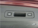 ◆パワーテールゲート◆キーや運転席のボタン、ハンズフリー機能など多彩なアクセスで自動開閉できます。