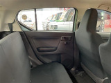 軽の看板が目印です!届出済 未使用車をお探しの方はこちらの看板を目印にお越しください。※似たような看板のお店がございますのでお間違えのないようご注意ください。
