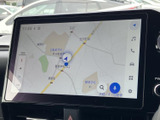 先進のナビゲーションシステムを搭載し、目的地までのルートをスムーズに案内します。最新のオーディオ機能も備え、快適なドライブをサポート。