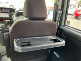 運転席シート裏面