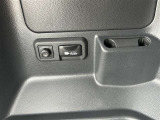 トランクにAC100V電源のスイッチがついております。