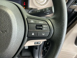 クルーズコントロールを装備しています。高速道路などで一定の速度で走ってくれるので運転が楽ですよ!速度を設定できますので、スピードの出しすぎにも注意できます。