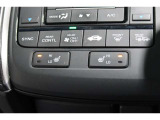 シートヒーター装備車両♪♪寒い冬はもちろん♪肌寒い春先・秋口まで活躍してくれるあると嬉しい装備です♪♪