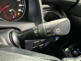 【オートライト】車外の明るさに応じて自動的にライトの点灯・消灯をしてくれます