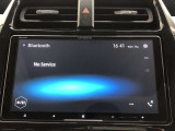 Bluetooth(ブルートゥース)接続機能付き。スマートフォンなどからお気に入りの音楽をワイヤレス再生できます。ドライブがさらに楽しくなりますね。