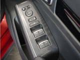 ◆パワーウィンドウスイッチ◆運転席から全席の窓の開閉操作を行うことが出来いつでも換気ができます!