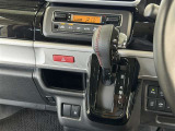 自動で車内温度を調整してくれる【オートエアコン】付きです