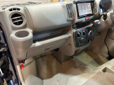 お車を展示している場所は、和歌山市和佐関戸252-3(セブンイレブン和佐関戸店前)と、和歌山市布施屋(ほしや)44番地のどちらかに無人で展示しておりますので、ご自由にご覧になってくださいませ!!