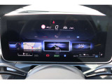 納車前整備は、メルセデスベンツ国際認定メカニックによる最新の検査ライン等の施設が充実した当社工場で入念に行います。