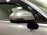 Honda認定中古車「U-Select」はHonda車である事と、思いもよらない高額修理のリスクに備えるため修復歴がない車両に限定、さらに第三者機関の車両状態証明書をすべての車両で取得しています。