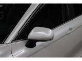 対向車からの視認性も良く安心してお乗りいただけるウィンカー付ドアミラー!