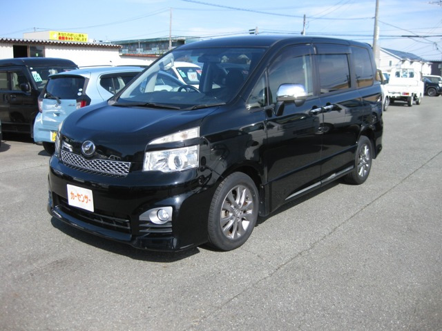 ヴォクシー 2.0 ZS 煌II 4WD 