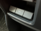 USBジャック付きです