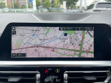 国道246号線沿い、南町田グランベリーパーク駅すぐ。BMW Premium Selection 東名横浜/〒194-0004 東京都町田市鶴間5-18-1