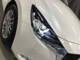 LEDヘッドライト装備!明るい白色光で夜間走行時の高い視認性を確保し、LEDならではの省電力化で低燃費にも貢献しています。
