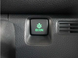 eCONモードで運転の仕方によりロスを抑え込み燃費性能をアップさせます。