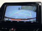 バックモニターは後退時の安全確認に役立ちます!