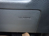 衝突時に足元を守ってくれるSRSニーエアバックシステム!