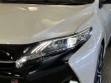 LEDヘッドライトです。デザイン性がよくとても明るいので、夜間の走行や悪天候でも安心です。しかも長寿命!