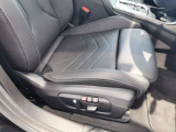 BMWプレミアムセレクション前橋では、高年式低走行モデルからMモデル、年式が経ちなかなかディーラーでは見かけないモデルまで幅広いラインナップで認定中古車を取り扱っております。品質に自信があります。
