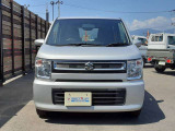 実際に運転席に座り、装備に触れたりエンジンをかけてみて頂くことも可能です!その際はスタッフまでお気軽にお声がけください♪
