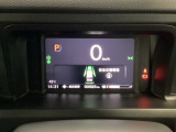 速度計周りもデザインがイイですよ!