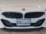 【キドニーグリル】BMWは約90年もの間、ほぼ全ての車両にひと目でBMWだと分かるこの特徴的なフロントグリルが備えられ、デザイン・アイコンとして親しまれてきました。