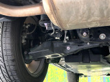 お車を安心してお乗りいただく為には、足回りの定期点検が欠かせません。サービスサポート(有償保証)では無料点検もご提供しており、安心のカーライフをお過ごしいただけるサポート体制が整っています。
