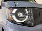 LEDヘッドライト(右側)です