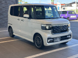 常時30台以上の在庫を揃えております☆万一、お気に入りのお車が見つからなければ、オークション等での買いつけも行っておりますのでスタッフへご相談ください。