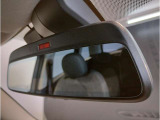 こちらのMINI認定中古車は整備・保証付きでございます。納車前整備費用はお見積書内に別途追加計上する事はございません。認定中古車整備・保証付きのお支払総額でお見積りご確認の上、他店とお比べください!!
