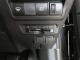 ETC車載器付きです。高速道路の料金所もスムーズに通過できます。※セットアップ費用は別途必要です。
