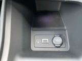 運転席操作部分となります。