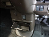 この度は当店の車両を御覧頂きましてありがとうございます。当店の販売車両はそのほとんどが自社での下取り車とデモカー(展示、試乗車)から構成され、安心してご購入いただけます。