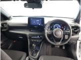 オシャレなインテリアで運転する気分も盛り上がりますよね^^