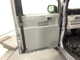 開口部が広いため、荷物を抱えた状態での乗り入れも楽に行えます。