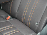◆ISOFIX◆シートベルトいらずでチャイルドシートと固定金具を連結するだけでガッチリ固定できます。