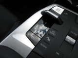 最大80台以上を展示するショールームには、厳しい品質基準をクリアしたBMW・MINI認定中古車を豊富に取り揃えております。