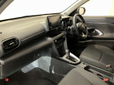 見通しのよいすっきりとした視界で、誰でも運転しやすいです。運転のしやすさは疲れにくさにも繋がりますよ♪
