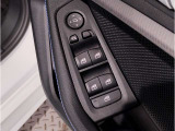 当社BMW認定中古車は全車保証付きでございます。また保証料金や整備費用はお見積書内の諸費用・税金に追加計上する事はございません。認定中古車保証付きのお支払総額でお見積りご依頼の上、他店とお比べください
