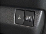 ◆横滑り防止装置◆コーナーリング時の横すべりを抑える機能と、車両の急激な挙動変化を抑える機能で、安定した走行を実現しています。運転に安心とゆとりが出来ます。