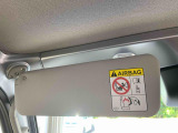 全ての車両に除菌・消臭システム「ワンダークリーン」を施行済みです。シートの表面はもちろん、後ろの席や足元も徹底的に除菌しております。
