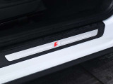 S-line専用スカッフプレートです