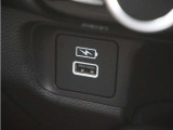 車両本体価格以外に必要な諸費用を含めたお支払総額を表示しています。車両本体価格は安いけれど諸費用が高い!!なんてことにならないよう購入に必要な金額=総額をご確認ください。