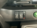 【電動スライドドア】隣の車との距離が近い駐車場でも、ぶつける心配をせずスムーズに開閉。限られたスペースを賢く使う、暮らしに寄り添った設計が魅力です。