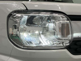 【LEDヘッドランプ】明るいライトが夜間の安全運転をサポートします。消費電力も少なく長寿命です。